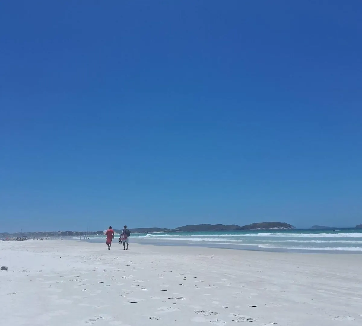 Apartamento Elegante Em Predio De Luxo Na Praia Das Dunas Cabo Frio